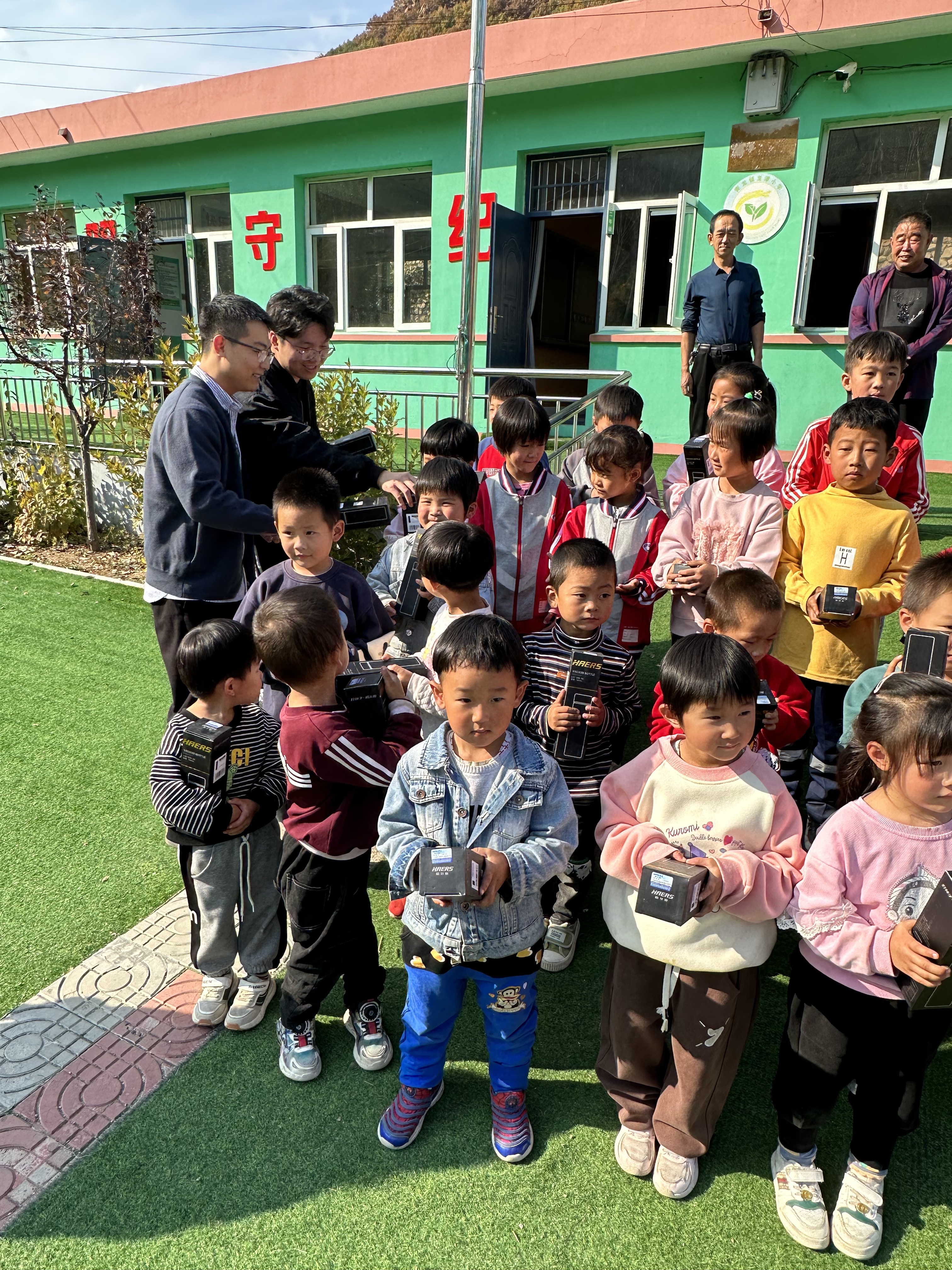 65d54edf7205a1520f4f58e430e2775