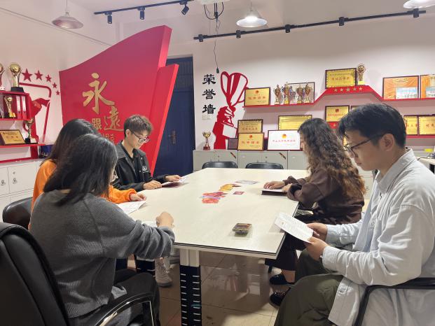 mmexport1664724652384 mmexport1664724652384